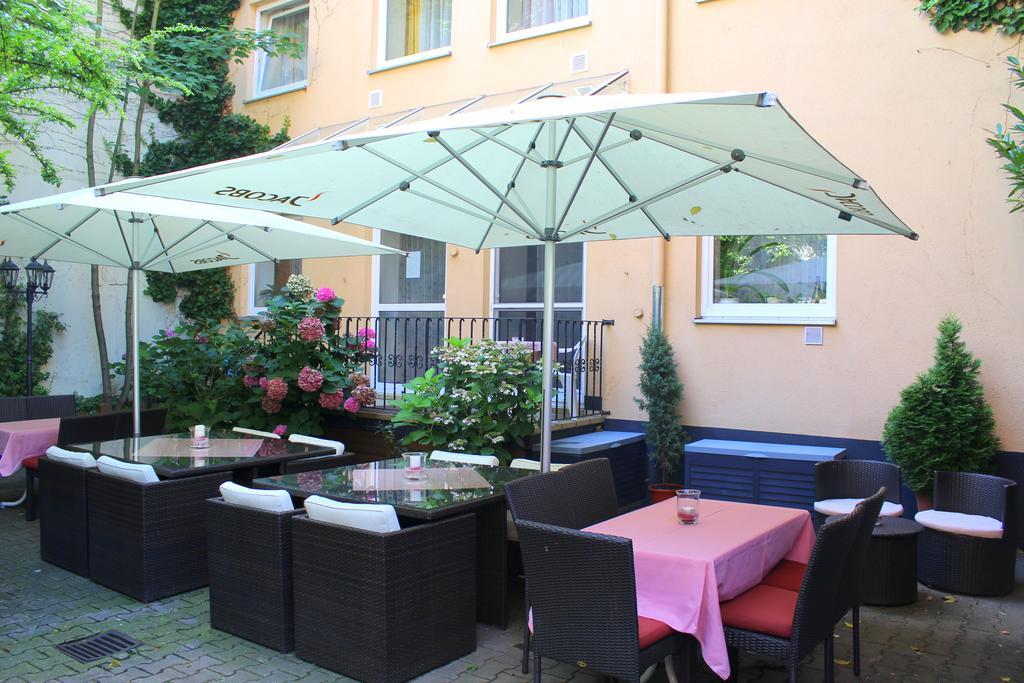 Hotel Am Heideloffplatz Nürnberg Dış mekan fotoğraf